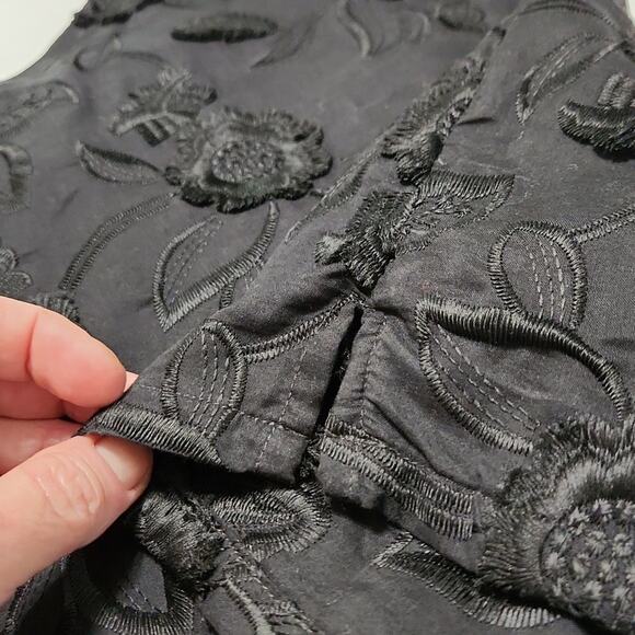 Ophelia Rose Black Spaghetti Strap Tank Top Size Med Embroidered Floral Lined - Picture 6 of 10